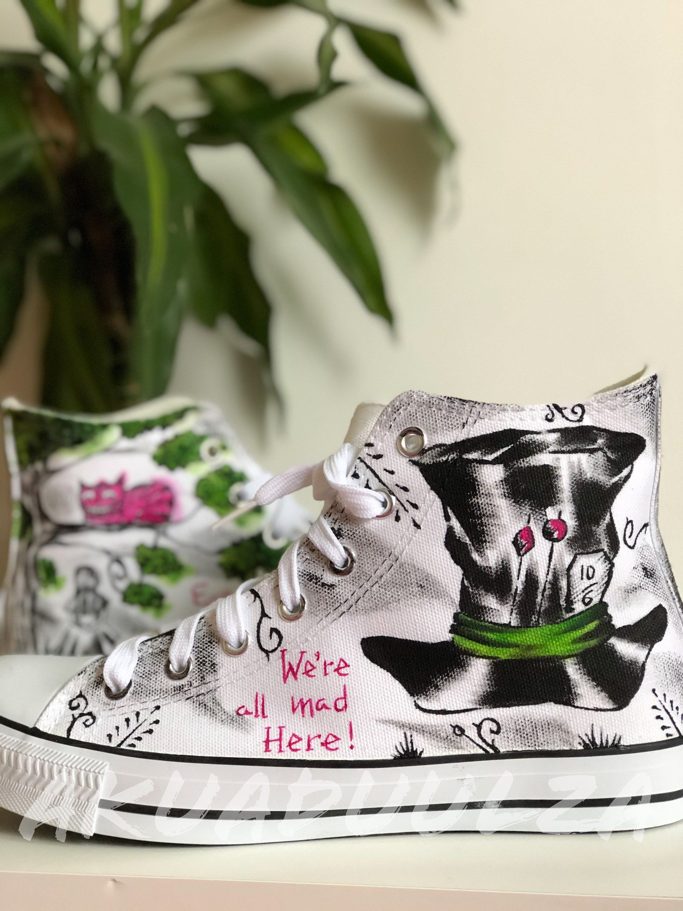 Alice in Wonderland inspired Illustration / Hand Painted | Etsy