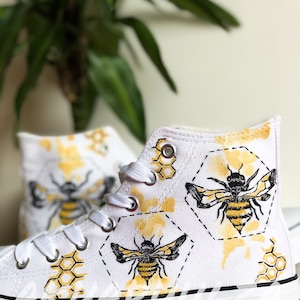 GOLDEN BEE hand painted shoes / Bumble bee personalised canvas Shoes/ Honey bees Customised shoes image 5