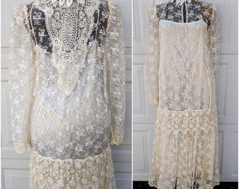 Vintage Cream Lace Full-length Wedding Dress || 70's Boho Hippie Wedding Dress || Long Sleeve Lace Turtle Neck Maxi Gown, M/L