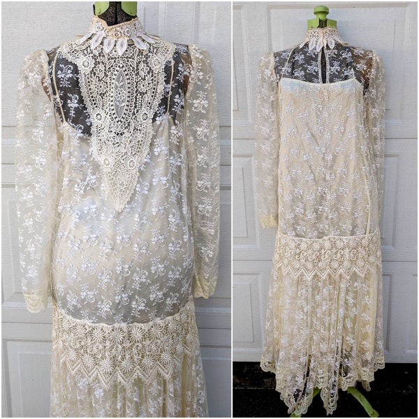 Vintage Cream Lace Full-length Wedding Dress || 70's Boho Hippie Wedding Dress || Long Sleeve Lace Turtle Neck Maxi Gown, M/L