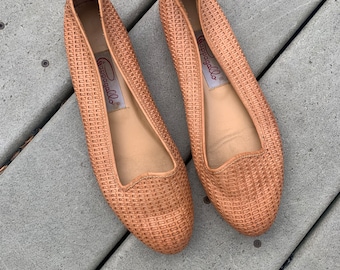 Vintage Brown Woven Leather Pointed Toe Flats, 8