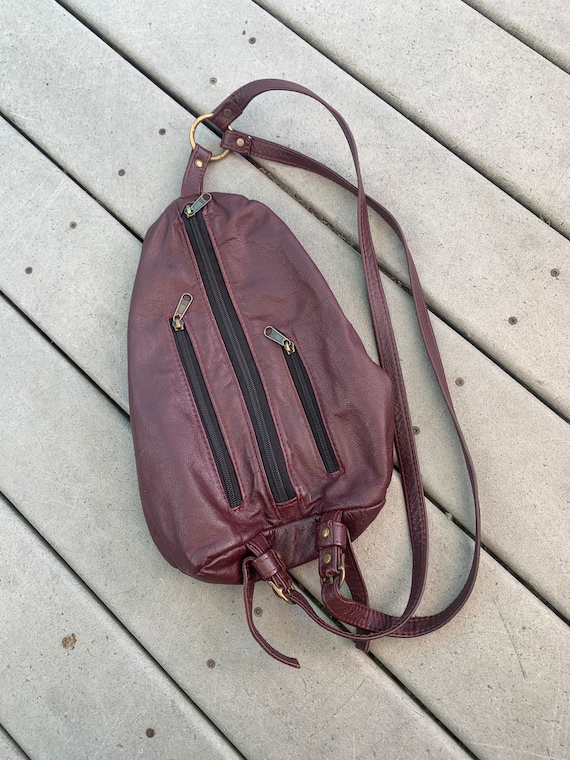 Vintage 90’s Brown Leather Triangle Backpack || M… - image 3