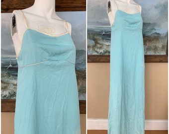 Vintage 1970’s Baby Blue Empire Waist Maxi Dress || 70’s Babydoll Lingerie Maxi Slip Dress, S/M