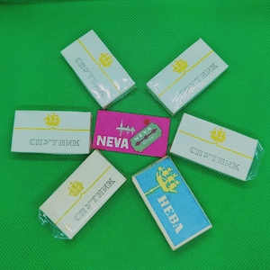 Cuchillas de afeitar Sputnik vintage: Coleccionable de la URSS de los años 80, sin usar (5 juegos)