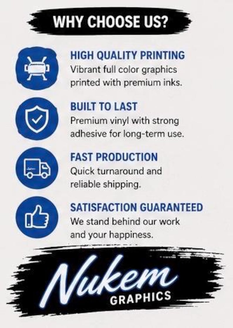 Op de afbeelding: Een promotionele afbeelding met de tekst "WAAROM VOOR ONS KIEZEN?" in een zwarte penseelstreek. De afbeelding benadrukt hoogwaardig printen, duurzaam vinyl, snelle productie en tevredenheidsgarantie. Het Nukem Graphics-logo staat onderaan.