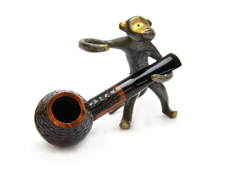 Briar bulldog tobacco pipe Handmade rusticated black color smoking bowl