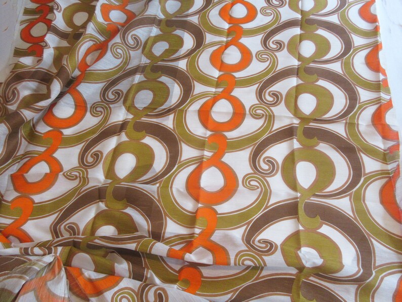 Mod 1970s Large Scale Geomatric Sheer Fabric Panel Possibly Italian Great Graphics 81 Wide by 3 14 Yards