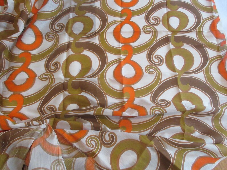 Mod 1970s Large Scale Geomatric Sheer Fabric Panel Possibly Italian Great Graphics 81 Wide by 3 14 Yards
