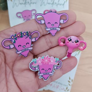 Cuterus pin aesthetic flowers style. Midwife ,midwifery student brooch gift.