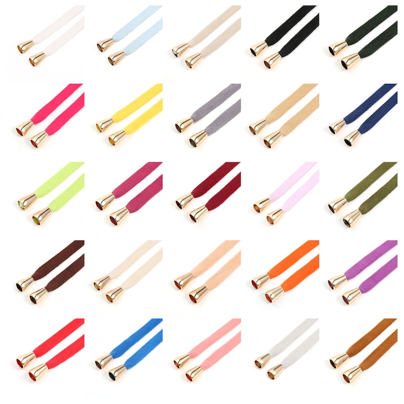 Puede incluir: Un conjunto de 20 cordones con puntas de metal dorado. Los cordones son de varios colores, incluyendo blanco, azul claro, beige, negro, rojo, amarillo, gris, marr&oacute;n, verde, rosa, naranja, morado y azul.