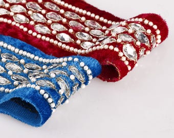 Borde de tela de velour con borde de bordado indio adornado con cristales y perlas, bordes de orillo de 70 mm de ancho en turquesa y burdeos