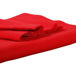 Polyesterjerseystickad ribbstickad stretchväv och matchande ribbstickning, manschetter, midjeband. Klänningsmaterial, kantband för att trimma plagg. Neotrim bild 8