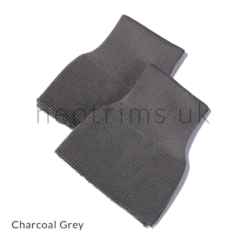 Puede incluir: Dos pu&ntilde;os de tejido de punto gris antracita. Los pu&ntilde;os est&aacute;n hechos de un material suave y el&aacute;stico y son perfectos para a&ntilde;adir un toque de estilo a cualquier atuendo.