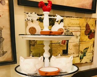 Decorative 3-Tier Tray w Rooster