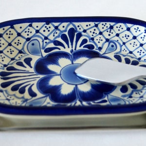 Small talavera and pewter serving set with knife.