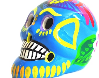Crânio pintado tradicional do Dia dos Mortos