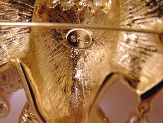 Vintage KJL Elephant Brooch: Kenneth Jay Lane Sta… - image 5