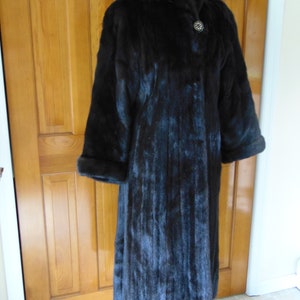 Mobboss Wife Mink Fur Coat, Long Black Mink Fur Coats, Unisex Mink Furs, Estate Mink Furs, Preloved long Black Mink Coat, Vintage Black Mink