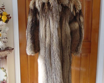 Vintage Japanese Taunki Fur Coat: Long Natural Unisex Estate Fur