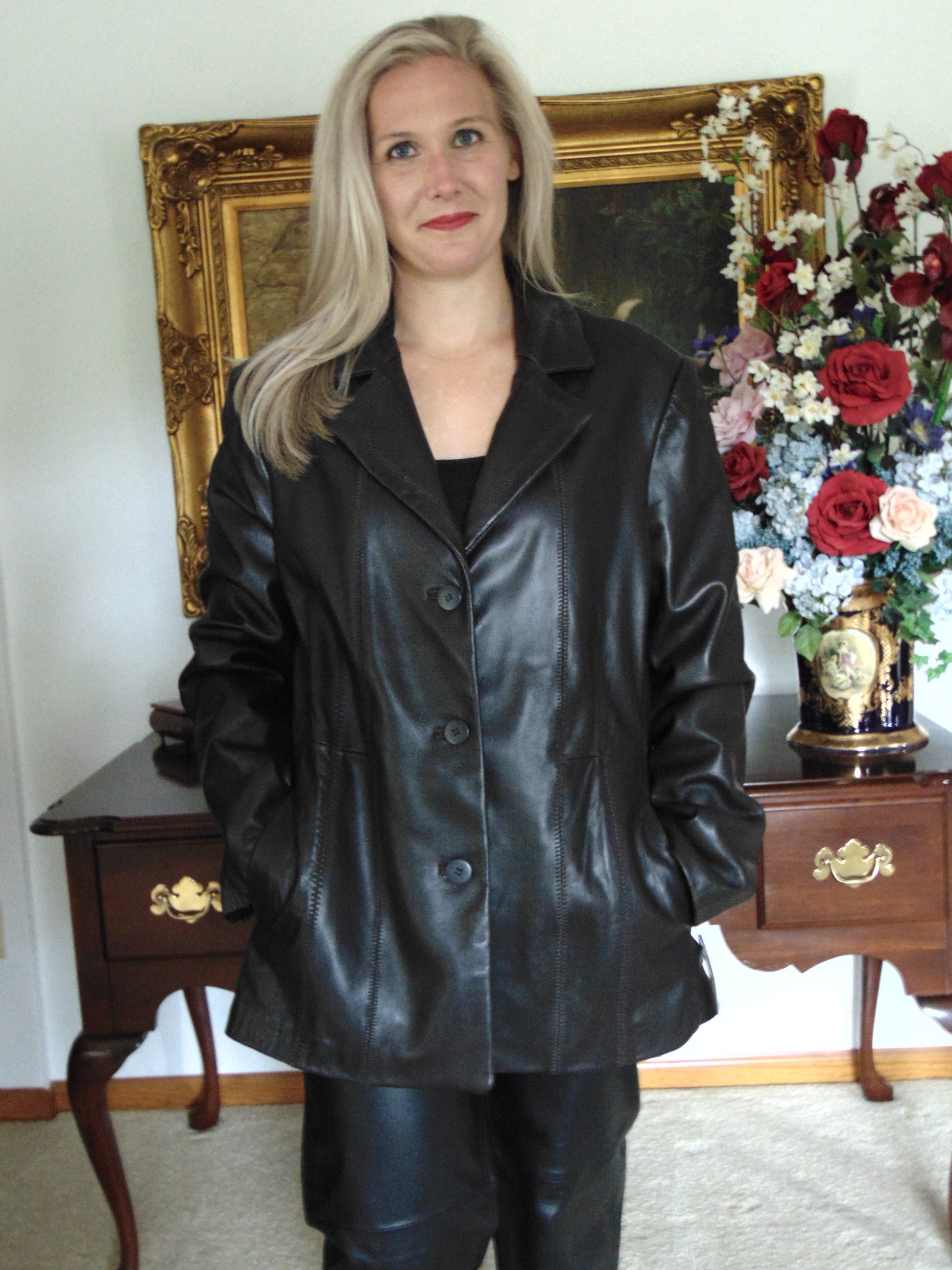Avanti leather coat deals