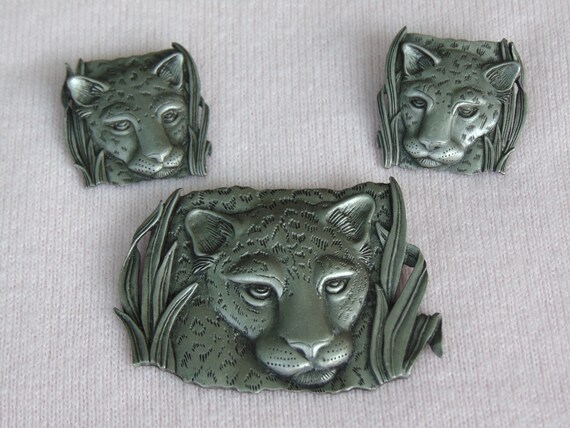 Leopard Brooch And Earring Set-1986 J J Pewter Je… - image 5