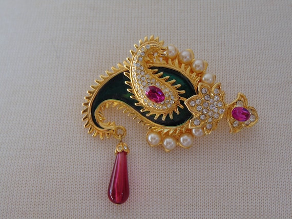 Kenneth Jay Lane Paisley Brooch: Vintage KJL Rhin… - image 6