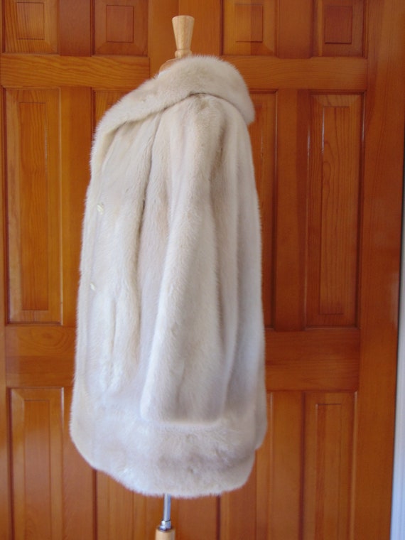 Ladies White Mink Stroller-Estate Mink Jacket-Whi… - image 7