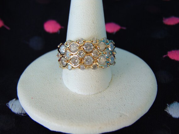 10KTYG Two Carat Multi Diamond Stone Ring, Estate… - image 6