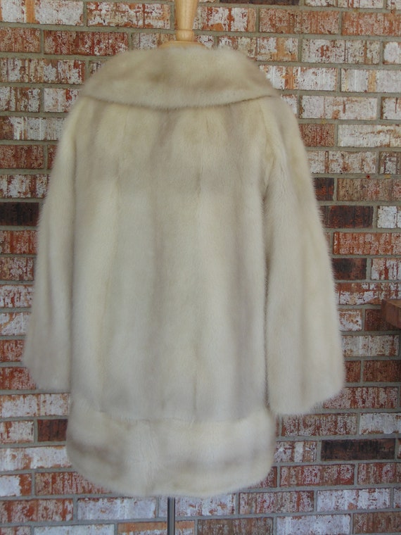 Ladies White Mink Stroller-Estate Mink Jacket-Whi… - image 5