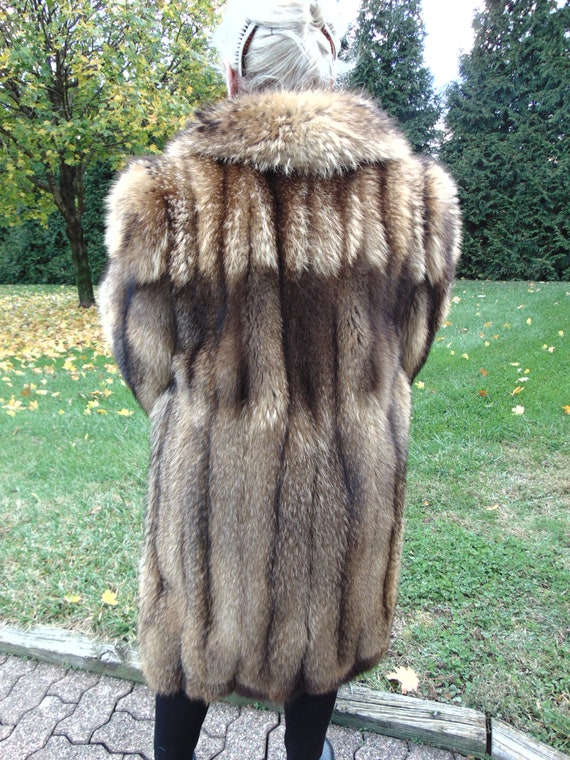 Racoon Fox Fur Stroller-Ladies Fur Coat-Unisex Fur