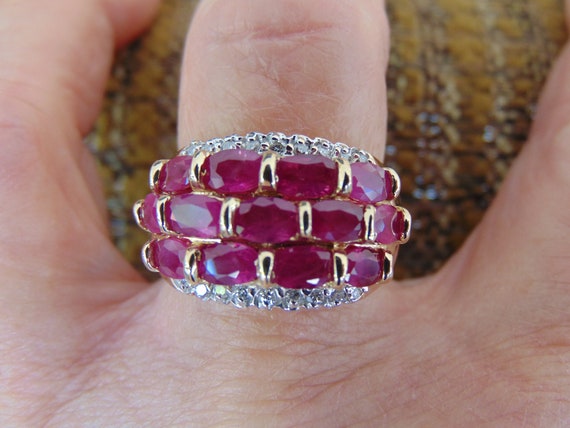 Vintage 10K Gold Ruby Diamond Ring - Size 7 1/4 - image 2