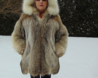 Hooded Coyote Jacket Canadian Furs, Preloved Coyote Jacket, Vintage Coyote Parka, Estate Fur Jacket, Canadian Fur Jackets, Fur Ski Jacket