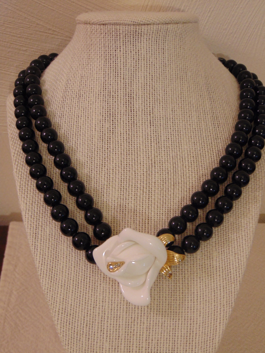 Vintage KJL Midnight Rose Collectionkjl Faux Black Pearl Necklace