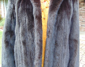 Blackglama Nerz Pelzmantel: Preloved Pelzmantel in voller Länge Ranch Mink
