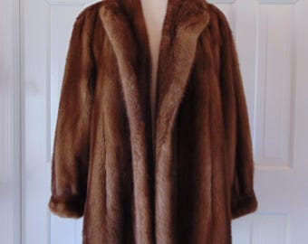 XL Vintage Brown Mink Fur Jacket: Nafa Mink, Preloved