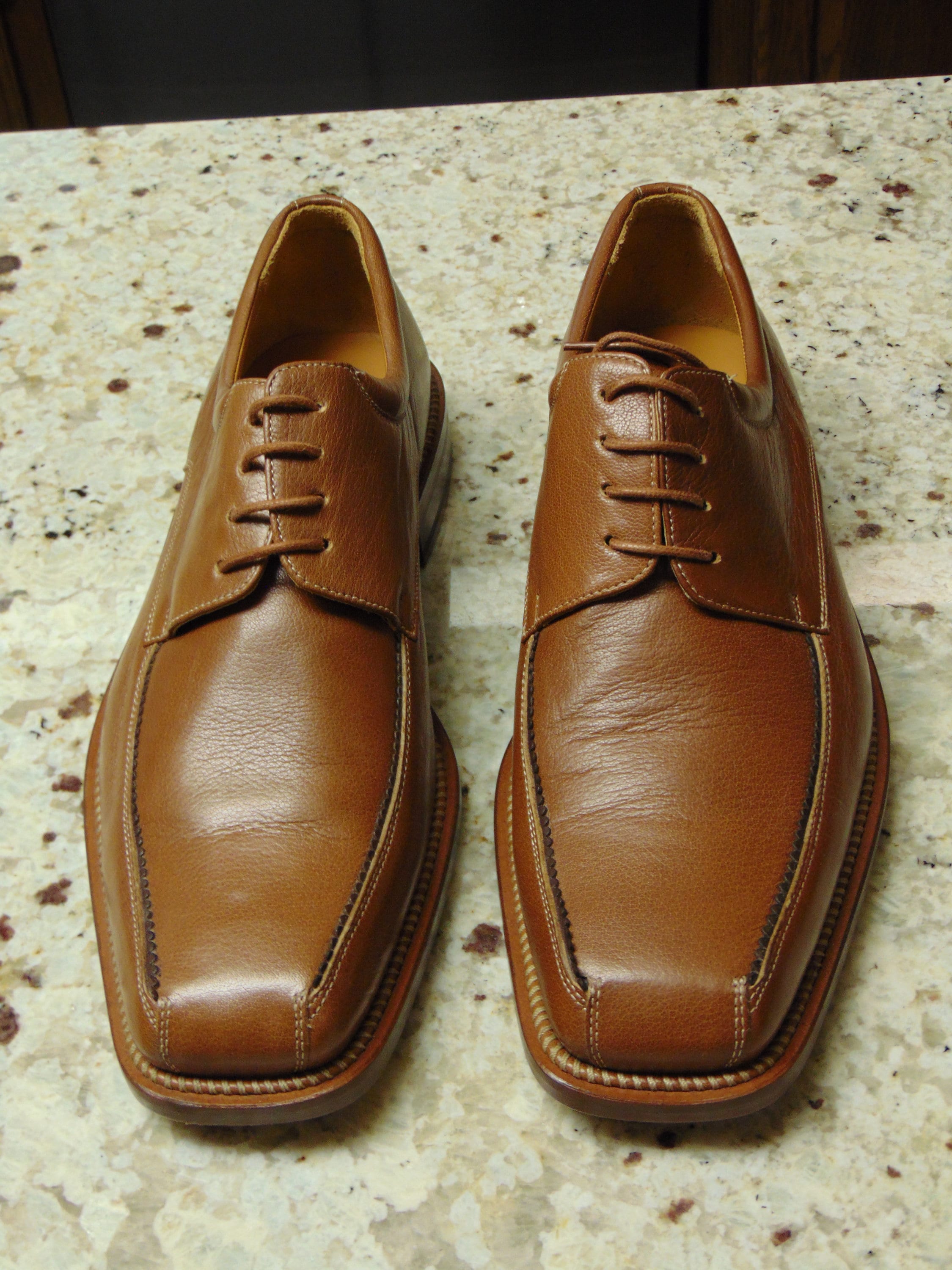 Mezlan Canova Leather Derby Shoes - Men