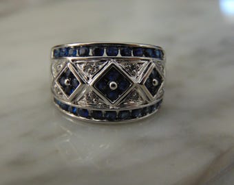 Vintage 10K White Gold Sapphire Diamond Band Ring