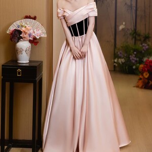 Elegant A Line Off The Shoulder Satin Pink Lace Appliques Long Prom Dresses Party Dress main image 1