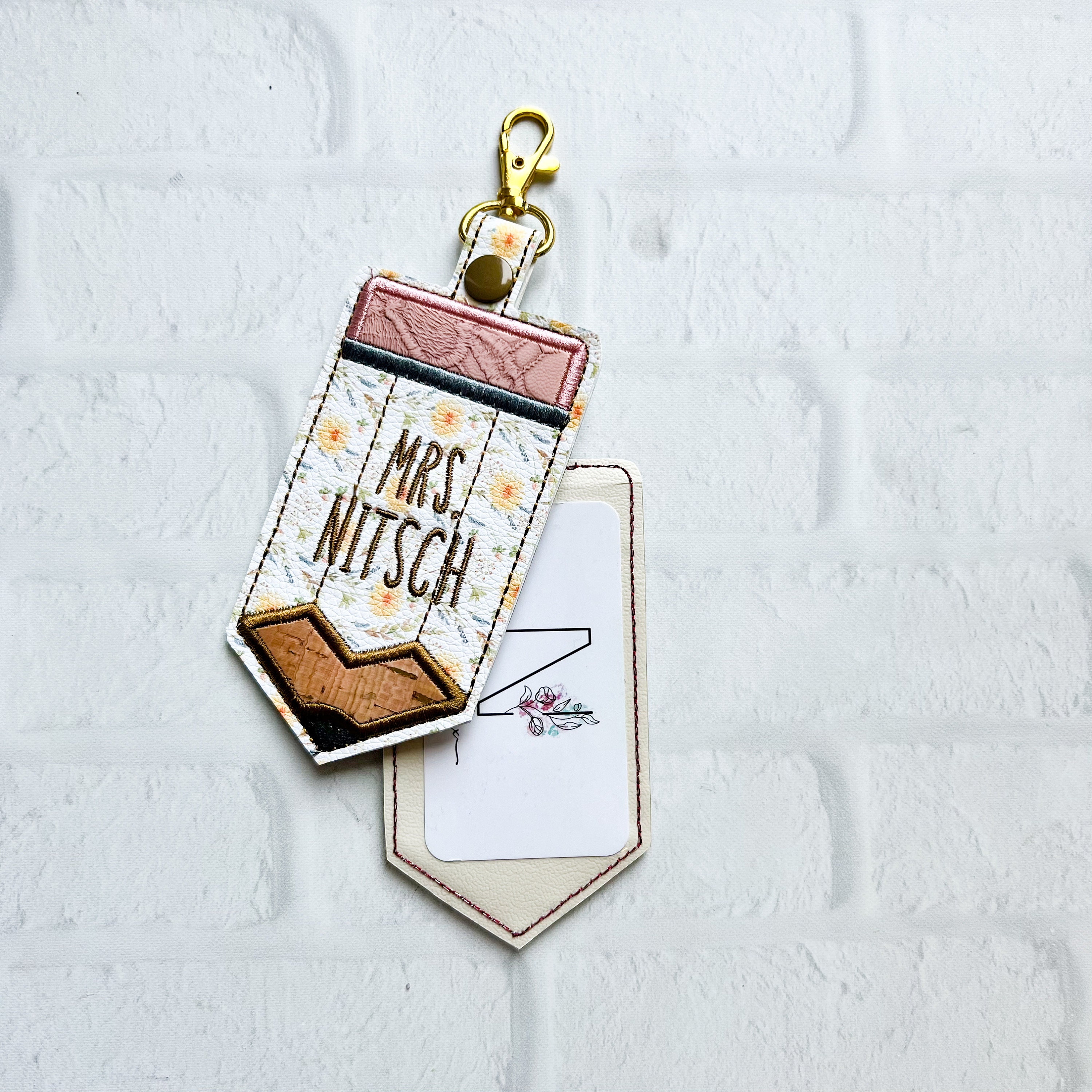 Wildflower Pencil ID Holder,Personalized Bag Tag,Custom ID Badge Holder,Vertical ID Card Case,Lanyard Accessory,Teacher Gift, Gifts Under 20