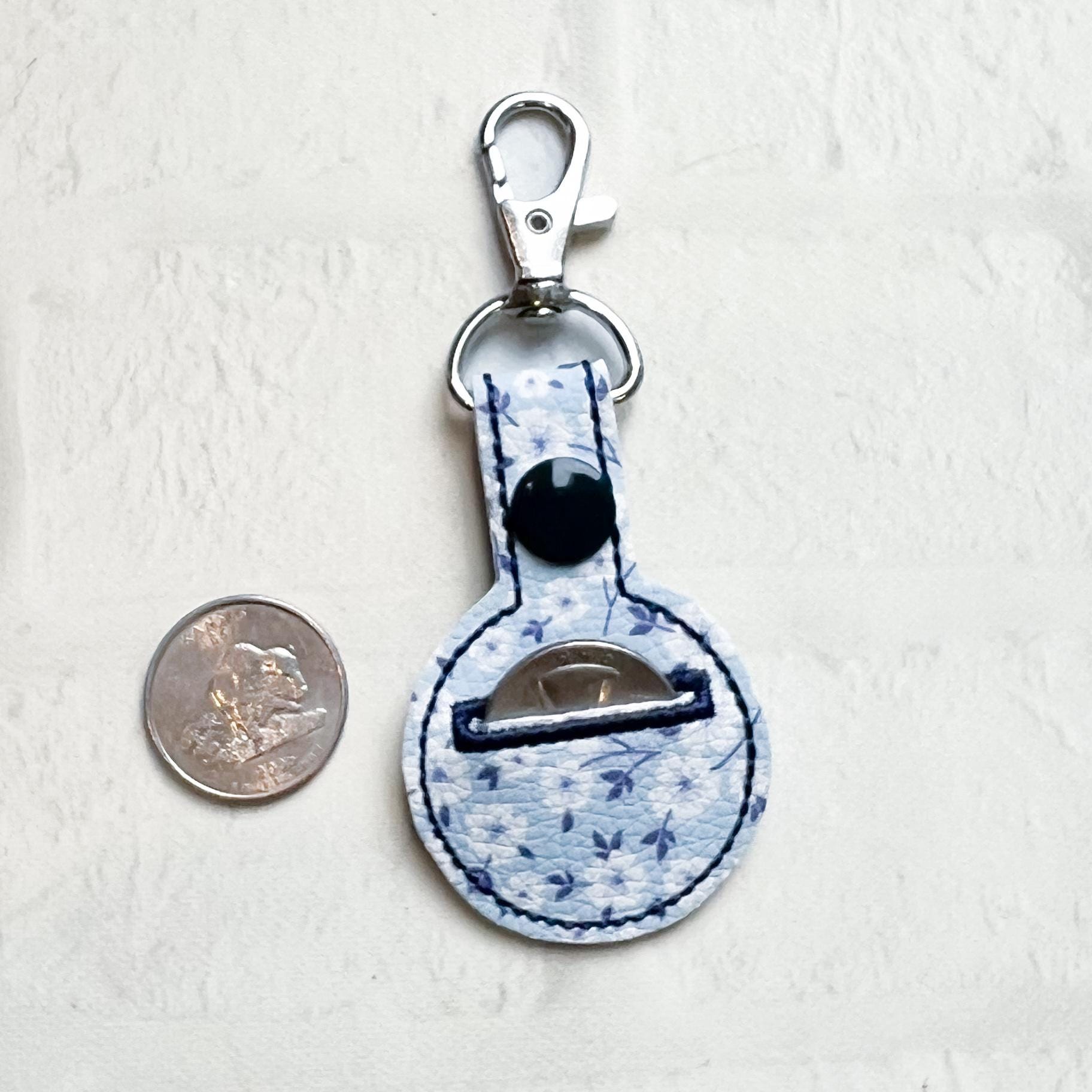 Blue Tiny Floral Quarter Keeper Keychain: Vegan Leather Aldi