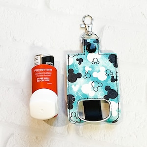 Teal Magic Mouse Inhaler Case Keychain,Magical Inhaler Holder Keychain, Inhaler Holder Keychain Gift Idea,Not Easy Being Wheezy, Asthma Gift