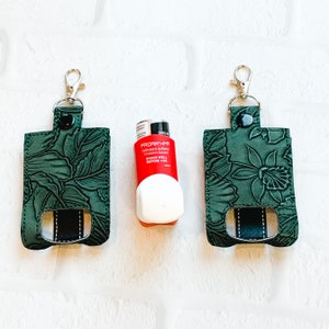 Green Floral Embossed Inhaler Case Keychain,Inhaler Holder Keychain,Inhaler Holder Keychain Gift Idea,Custom Inhaler Key Chain Holder Gifts