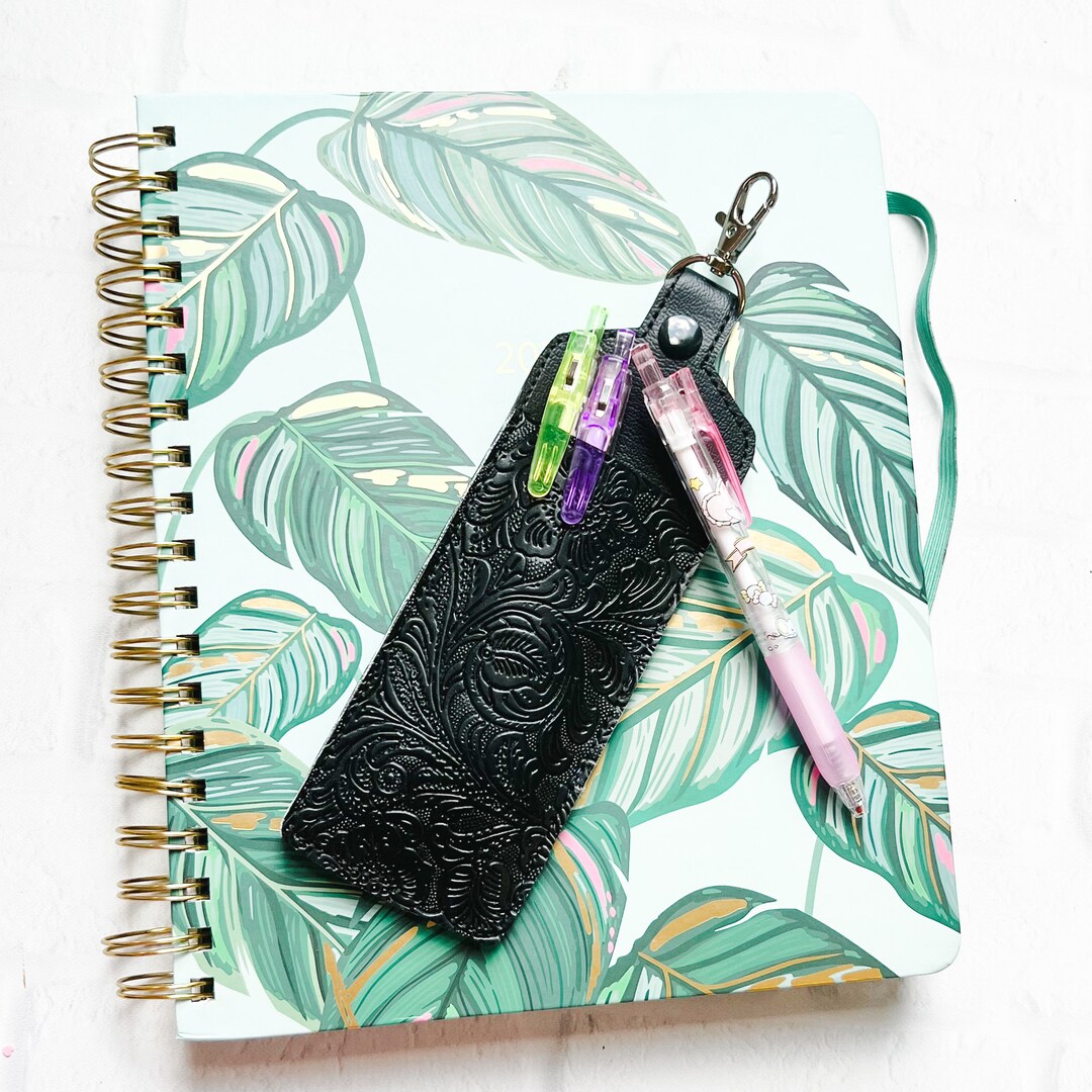 Black Embossed Pen Pencil Holder Keychain for Lanyard,stylus Holder,pen