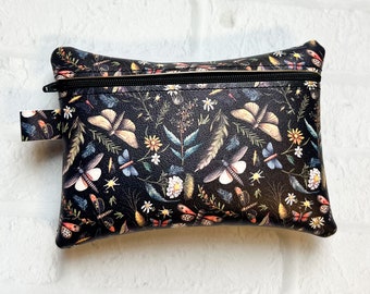 CottageCore Moth Vegan Leather Essential Oil Travel Case Zipper Bag, Leather Clutch Gift Idea Case Essential Oil Holder Purse, Wristlet