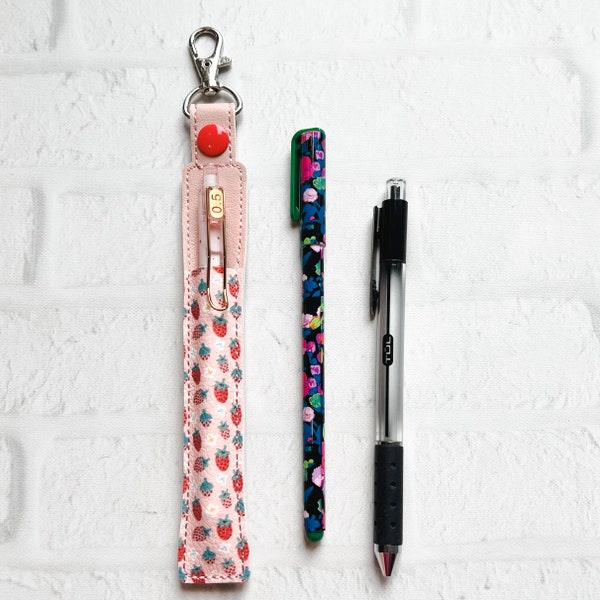 Strawberry Pen or Pencil Holder Keychain for Lanyard,Stylus Holder,Pen Pencil Keychain Case, Pen Holder,Teacher Lanyard Gift Idea,Nurse Gift