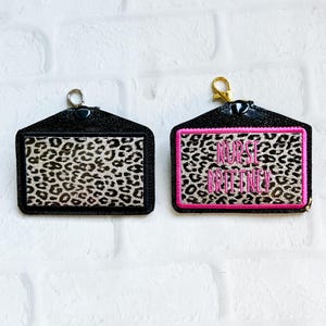 Porte-badge léopard pailleté, Étiquette de sac personnalisée, Porte-badge d'identité personnalisé, Étui horizontal pour carte d'identité, Tour de cou, Cadeau pour enseignant, Cadeaux moins de 20 ans