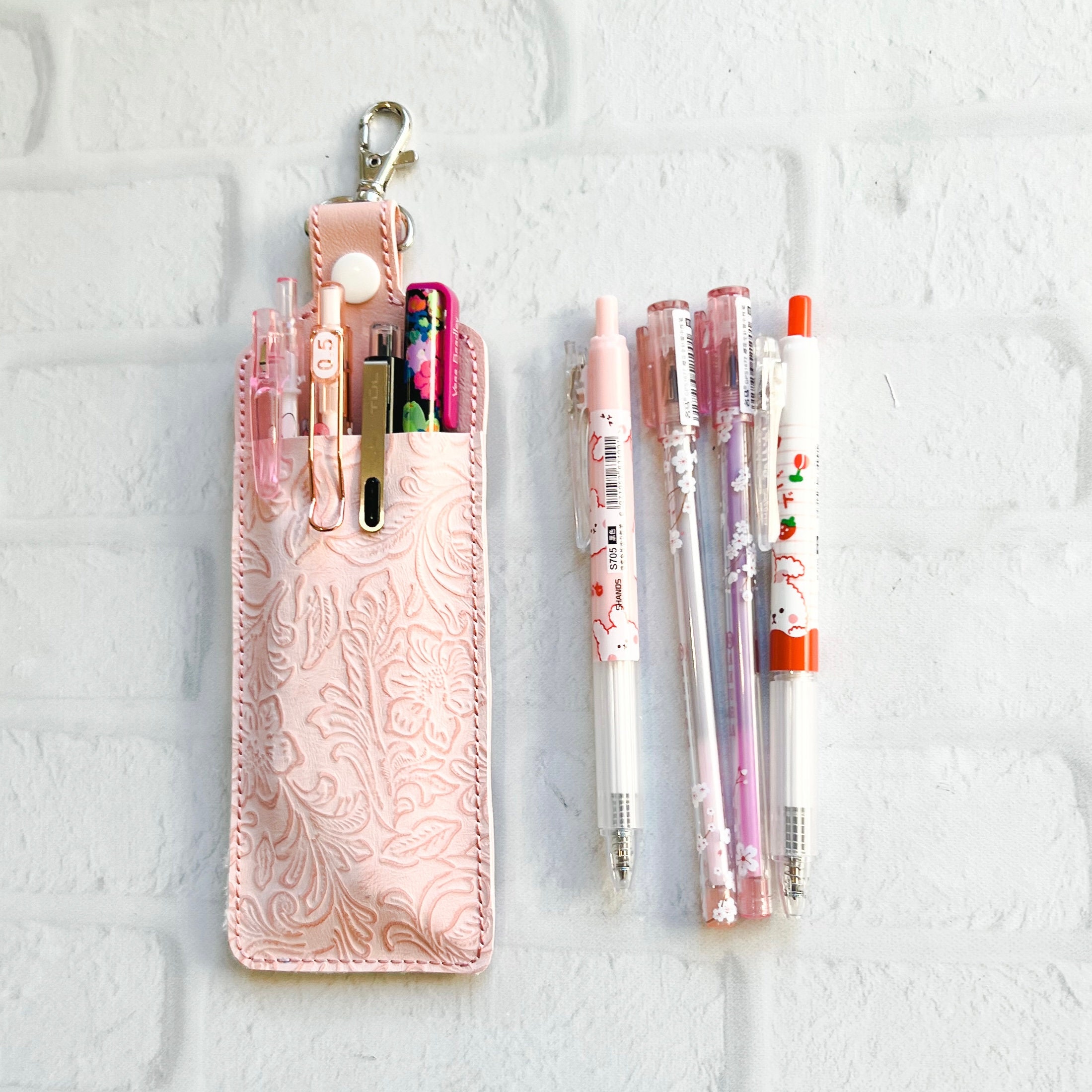 Pen Topper Keychain Lt Pink Embossed Pen Pencil Holder Keychain for Lanyard,stylus Holder ...