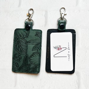 Porte-carte d'identité en relief vert, Étiquette de sac personnalisée, Porte-badge d'identité personnalisé, Étui pour carte d'identité vertical, Tour de cou, Cadeau pour enseignant, Cadeaux pour les moins de 20 ans