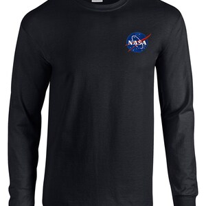 Camiseta de manga comprida bordada com logotipo preto da NASA Meatball – até 3XL – frete grátis