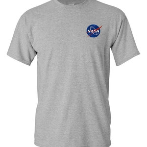 Camiseta bordada cinza esportiva com logotipo de almôndega da NASA - até 3X - aprovada pela NASA - frete grátis